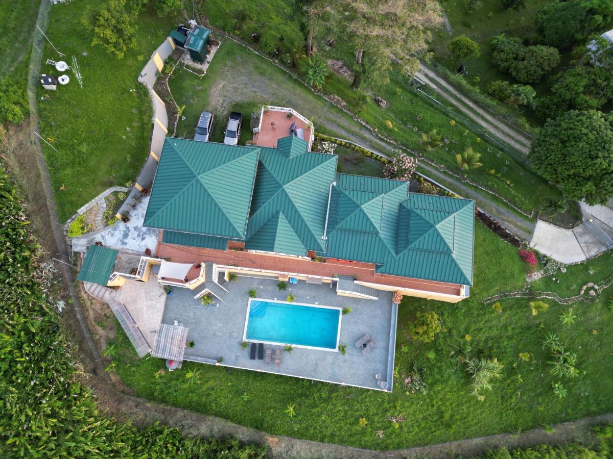 The Victory Villa Parrot Hall 外观 照片